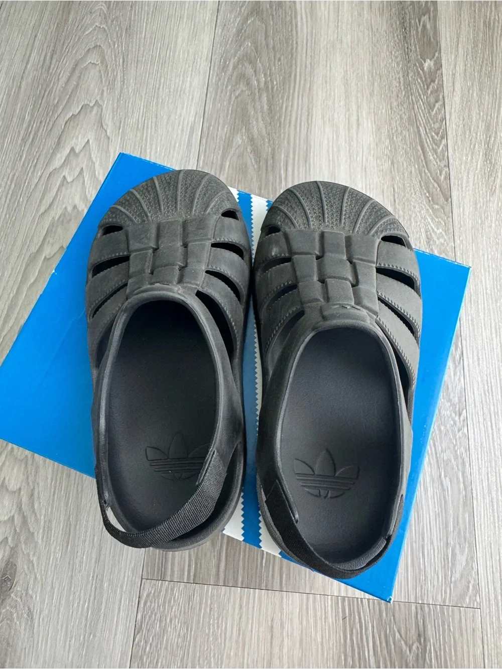 Adidas SUPERSTAR SANDALS KIDS - Black/ 13K ( Used )